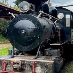 Passeio de Trem com Vinho e Charcutaria sobre trilhos em São Roque