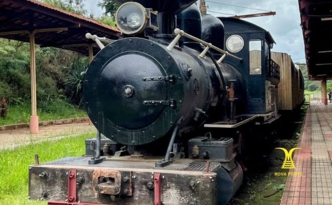 Passeio de Trem com Vinho e Charcutaria sobre trilhos em São Roque