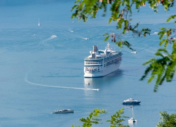 ferry-4607185_640